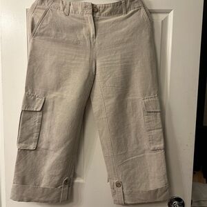 Women's Tan Cargo Capris